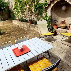  Appartement Au Coeur De Avec Jardin