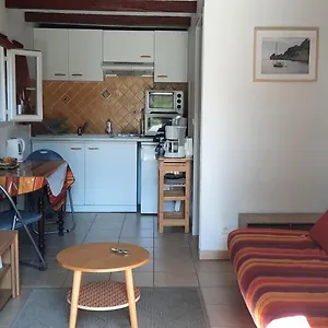  Appartement Dans De Charme, Piscine, Proche